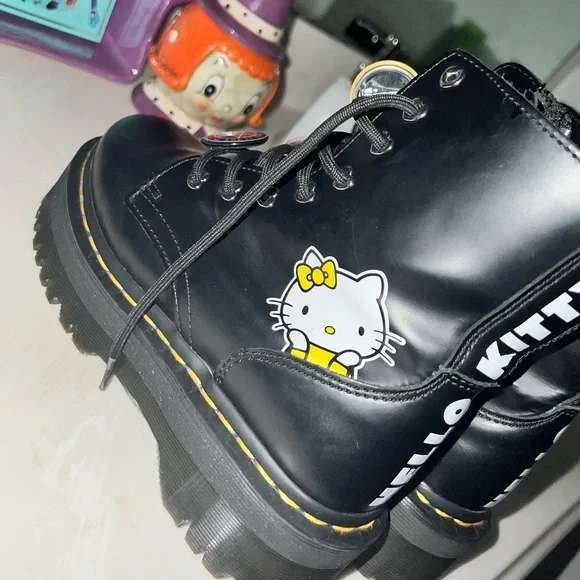 Authentic Hello Kitty Dr Marten Platform boots! Dollskill - Picture 6 of 16